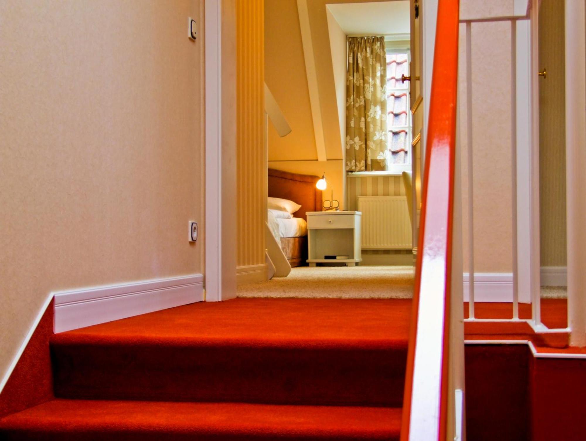 Vogel Hotel & Appartements Rostock